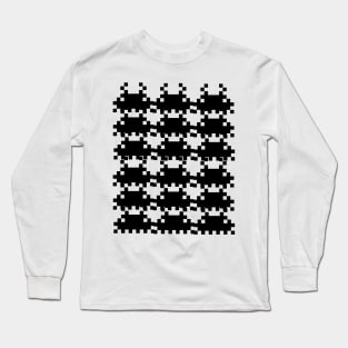 pixel virus Long Sleeve T-Shirt